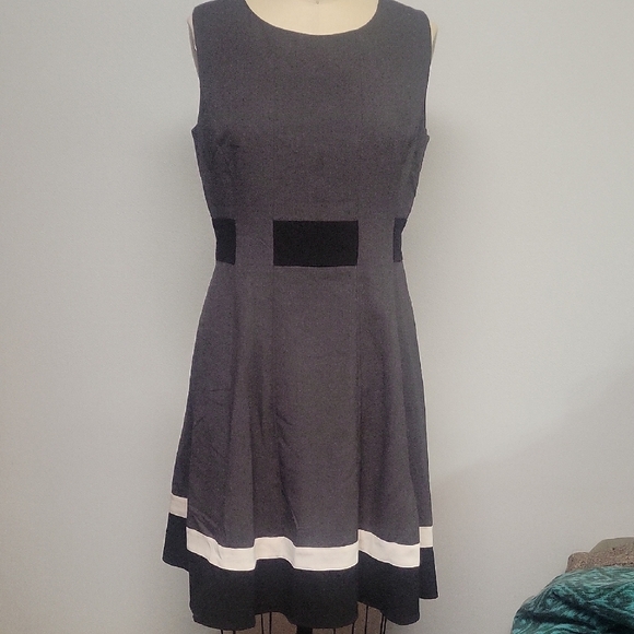 Calvin Klein Dresses & Skirts - Calvin Klein Gray and Black Dress